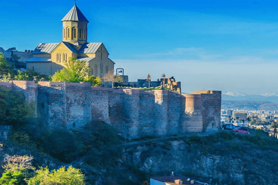 Discover Georgia’s beauty, adventure, and culture in 5 unforgettable days!